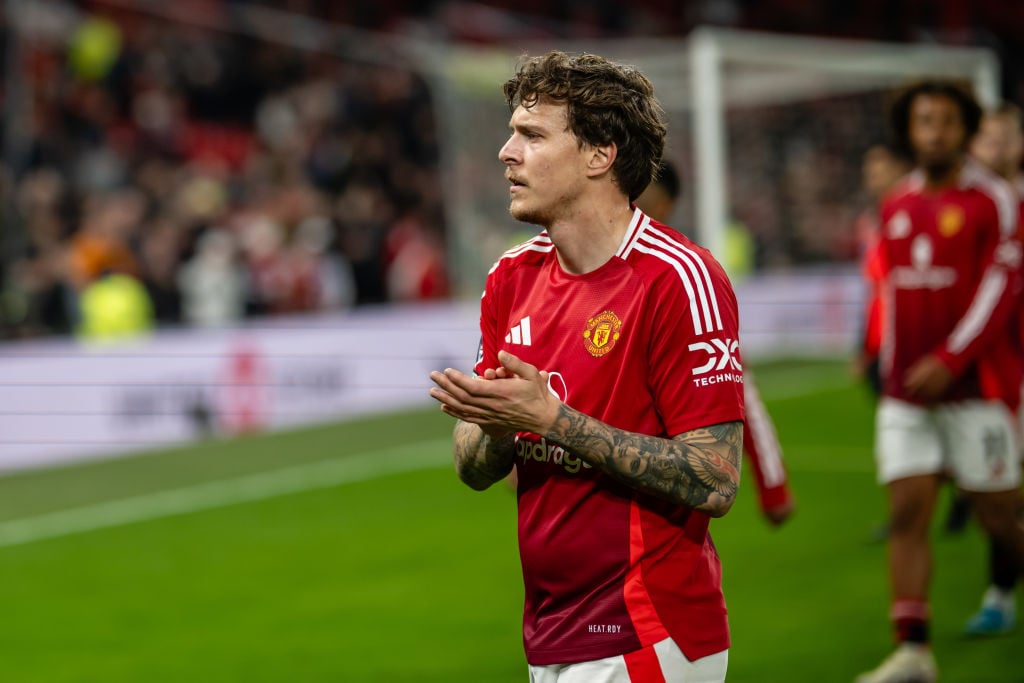 Victor Lindelof of Manchester United applauds the fans at the end of the Premier League match between Manchester United FC and Chelsea FC at Old Tran...