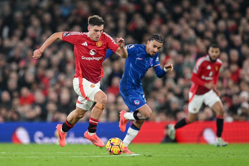 Manchester United fans all saying same thing about Manuel Ugarte  performance vs Chelsea, 'obvious' claim is made