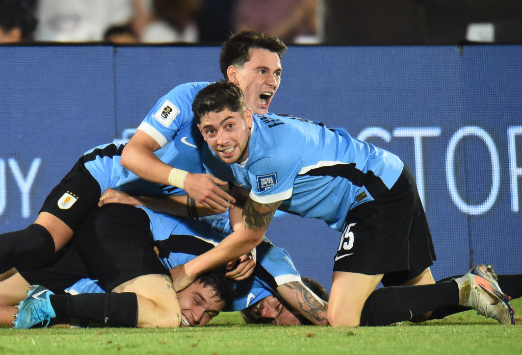 FBL-WC-2026-SAMERICA-QUALIFIERS-URU-COL