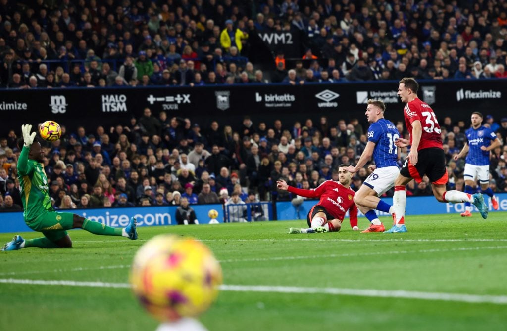 BBC pundit praises 'absolute world class' moment from Man Utd star vs  Ipswich, ex-United man says 'unbelievable'