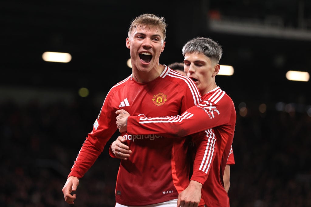 Manchester United duo Rasmus Hojlund and Alejandro Garnacho celebrate.
