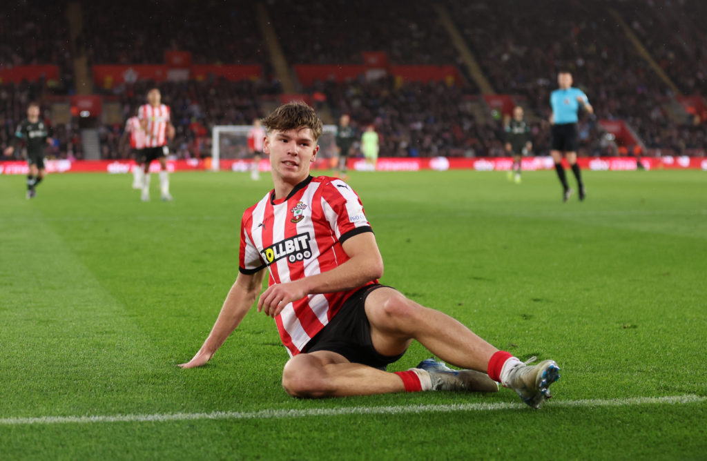 Tyler Dibling de Southampton lors du match de Premier League entre le Southampton FC et le Liverpool FC au St Mary's Stadium le 24 novembre 2024 à...
