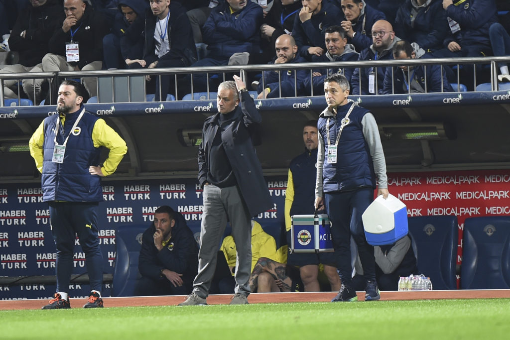 Eyupspor v Fenerbahce - Turkish Super League
