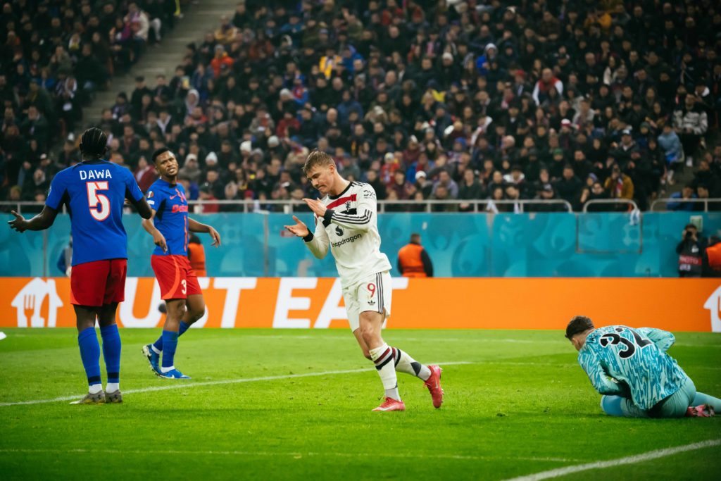 Fotbal Club FCSB v Manchester United - UEFA Europa League 2024/25 League Phase MD8