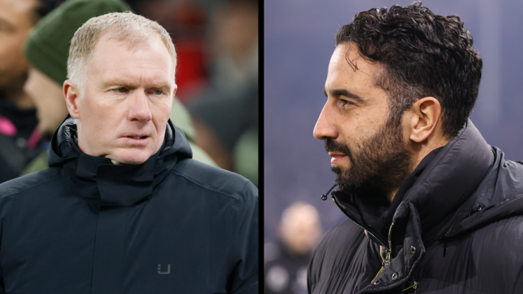 MANCHESTER, ENGLAND - JANUARY 16: Paul Scholes, TNT presenter and former Manchester United player pitchside before the Premier League match between...
