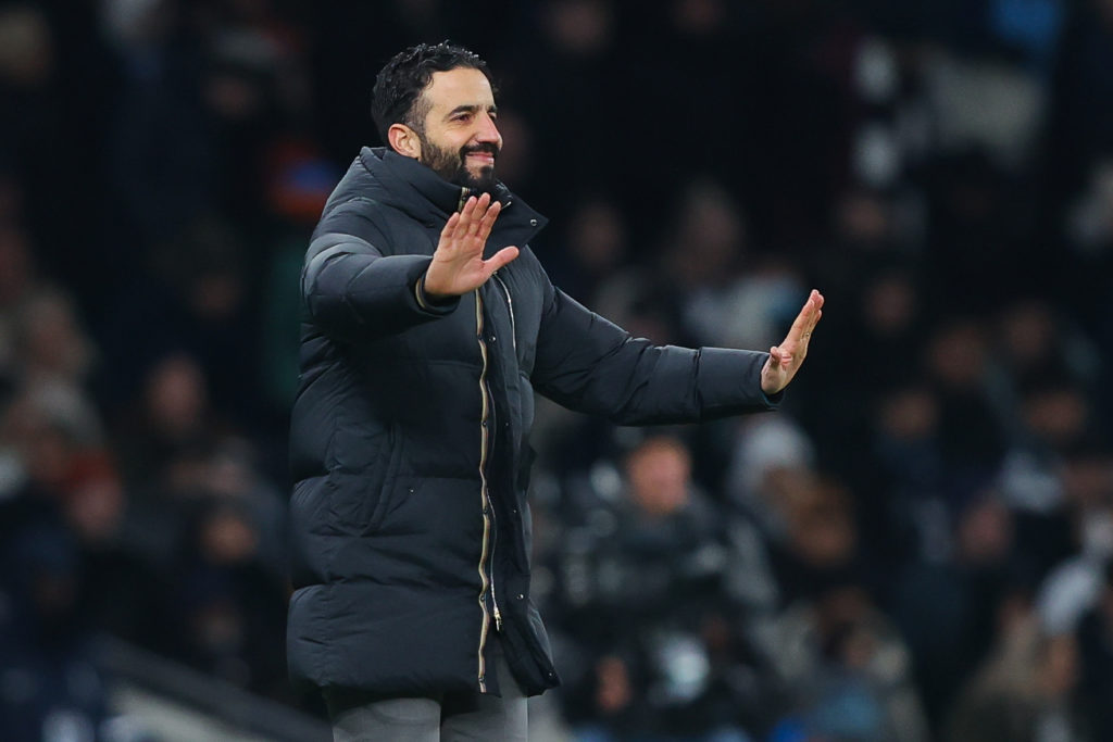 Ruben Amorim, entraîneur-chef de Manchester United, réagit lors du match de Premier League entre Tottenham Hotspur FC et Manchester United FC à Tott ...