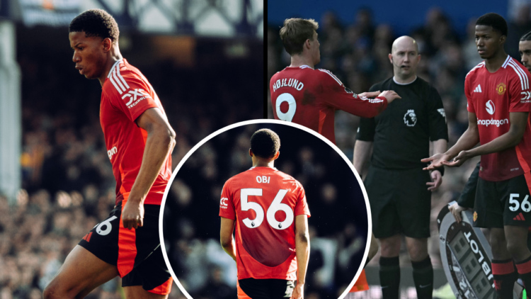 Manchester United's Danish striker #09 Rasmus Hojlund (L) leaves the pitch after being substituted off, as Manchester United's Norwegian striker #5...