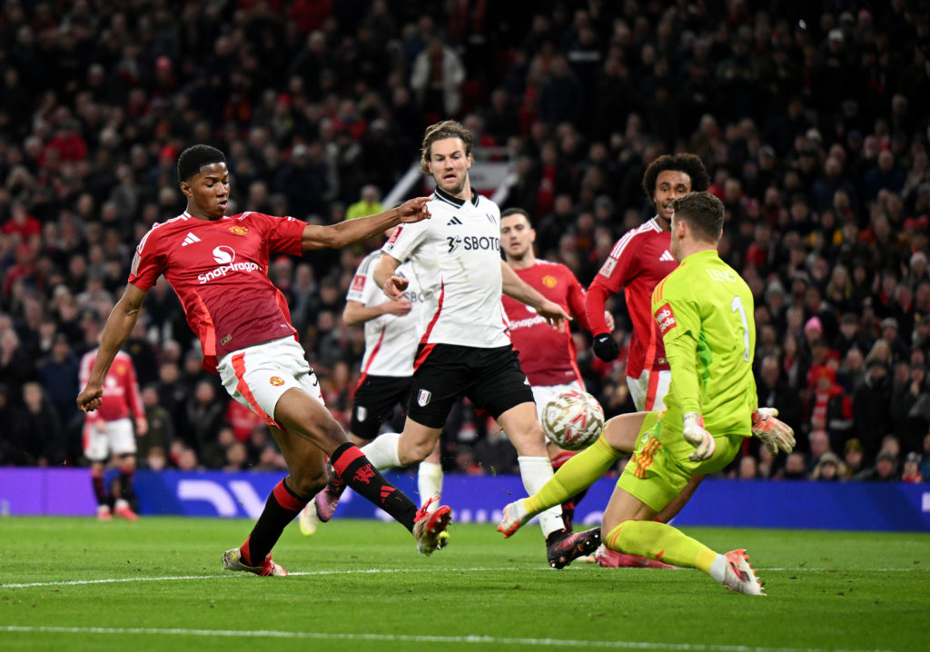 Manchester United v Fulham - Emirates FA Cup Fifth Round