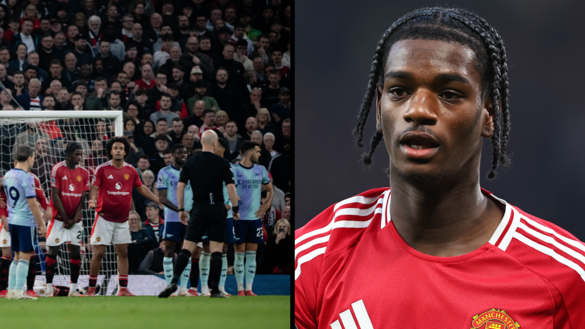 MANCHESTER, ENGLAND - MARCH 9: Ayden Heaven of Manchester United during the Premier League match between Manchester United FC and Arsenal FC at Old...