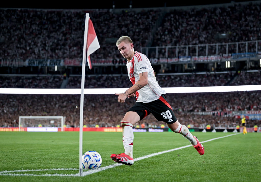 River Plate v Estudiantes - Torneo Apertura Betano 2025