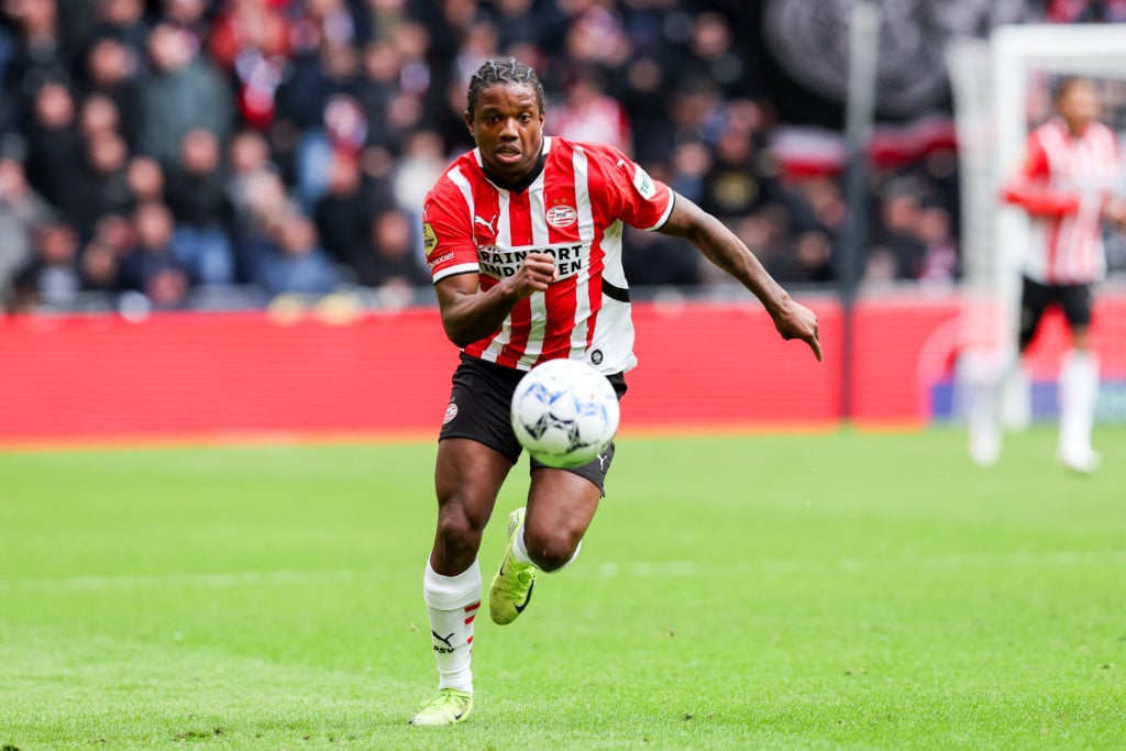 Tyrell Malacia playing against Ajax
