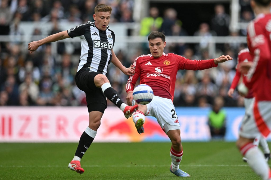 FBL-ENG-PR-NEWCASTLE-MAN UNITED