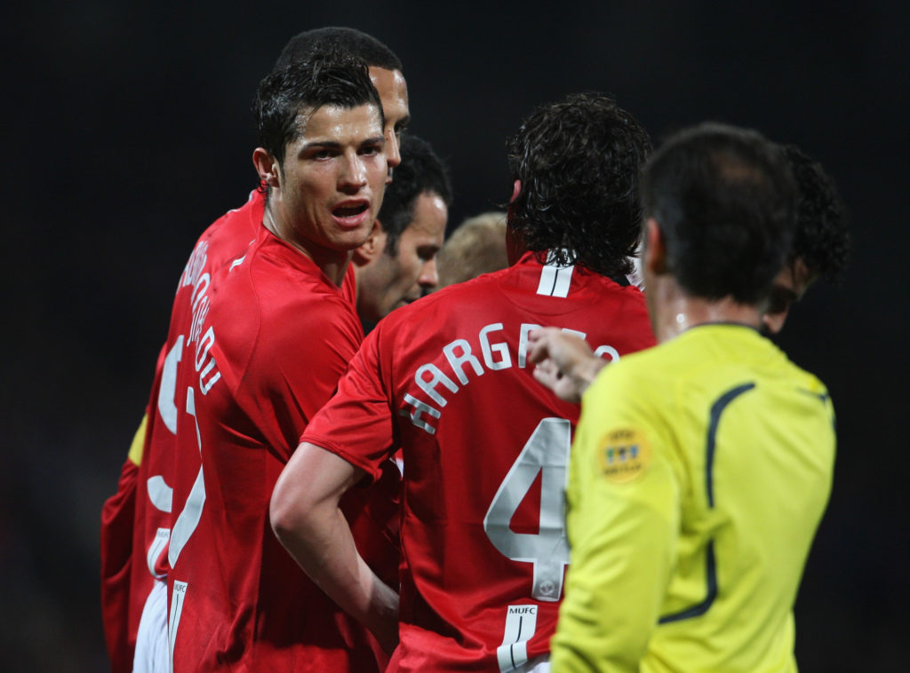 Lyon v Manchester United - UEFA Champions League