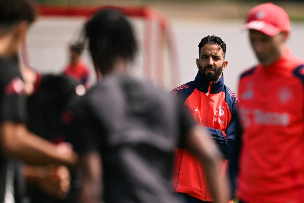 FBL-EUR-C3-MAN UTD-TRAINING