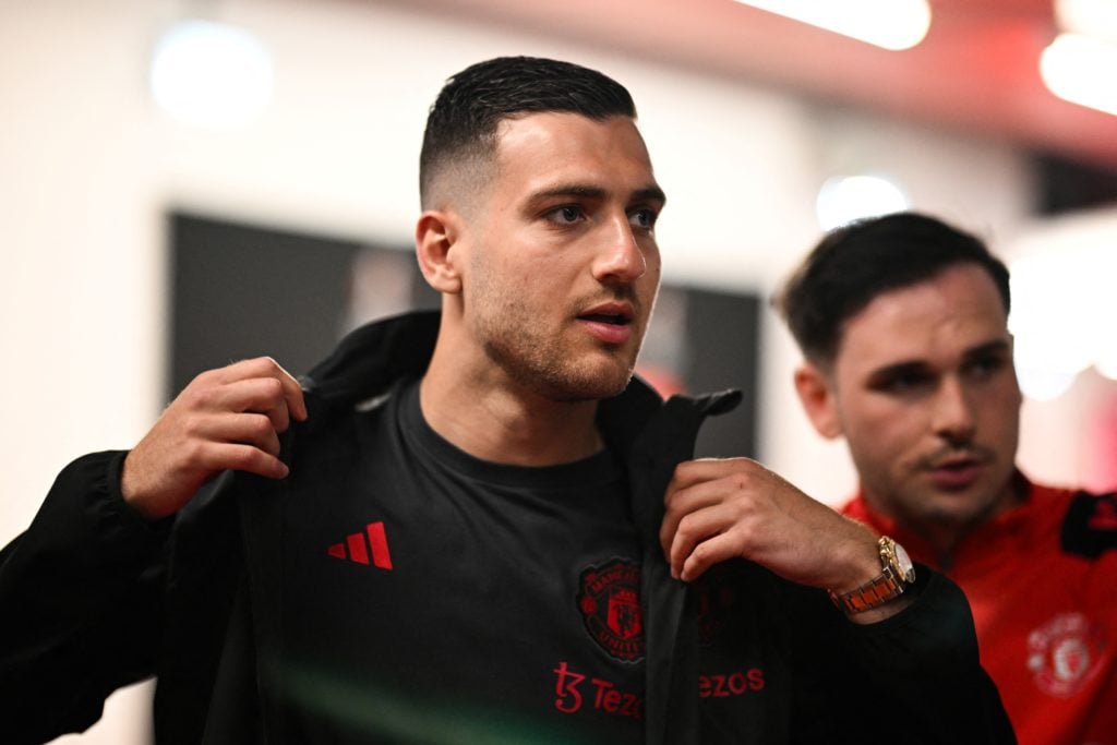 FBL-EUR-C3-MAN UTD-PRESSER
