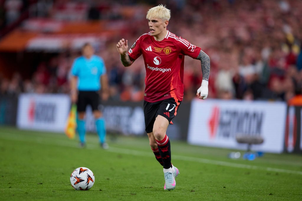 Alejandro Garnacho facing Tottenham in the Europa League final