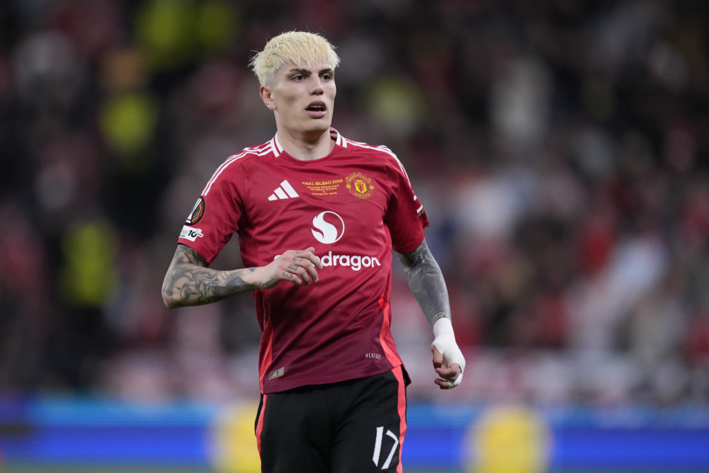 Alejandro Garnacho playing in the Europa League Final