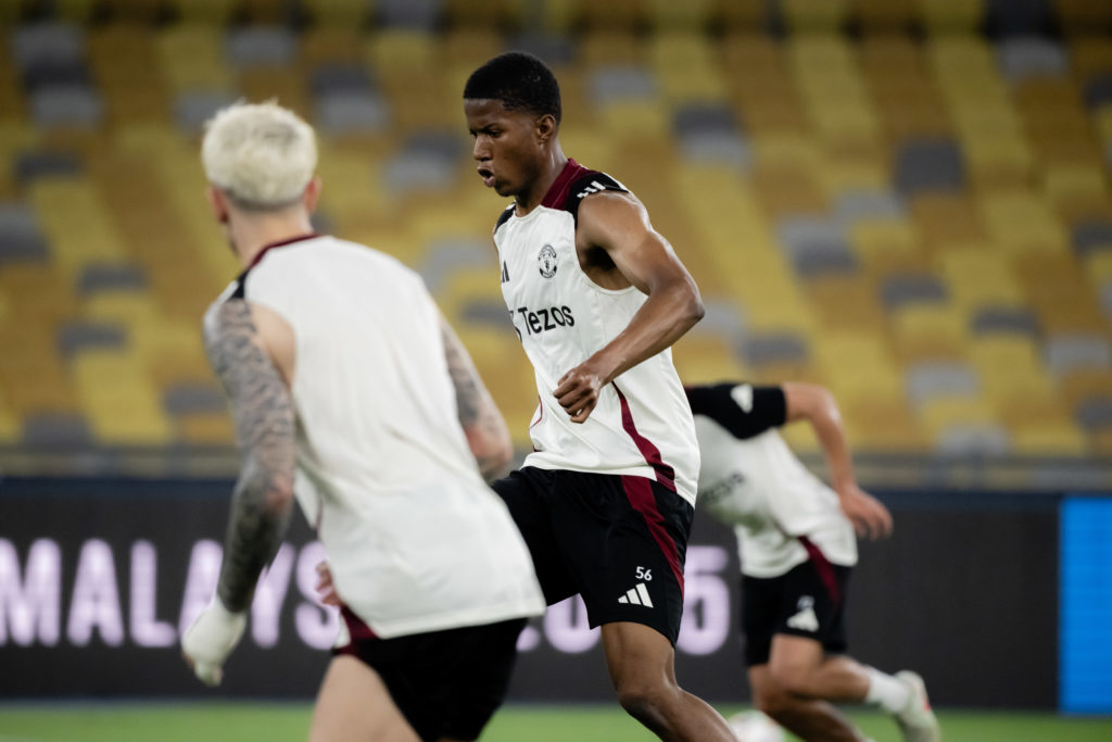 Manchester United Training Session and Press Conference