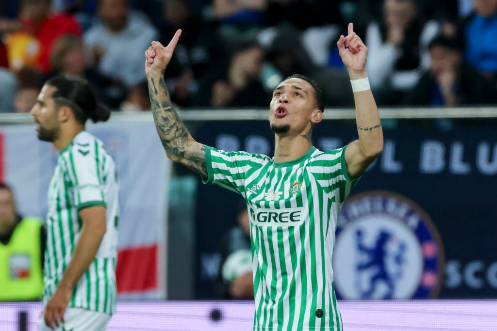 Antony celebrates a Real Betis goal against Chelsea.