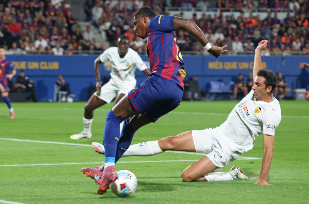 Marcus Rashford and Cesar Tarrega play during the match between FC Barcelona and Valencia CF, corresponding to week 4 of LaLiga EA Sports, at the Joan Cruyff Stadium in Barcelona, Spain, on September 14, 2025