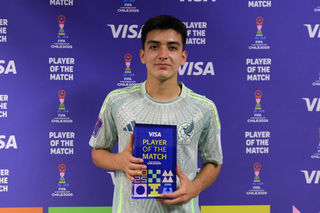 Mexico wonderkid Gilberto Mora poses with his man of the match award after U20 World Cup clash vs Spain.