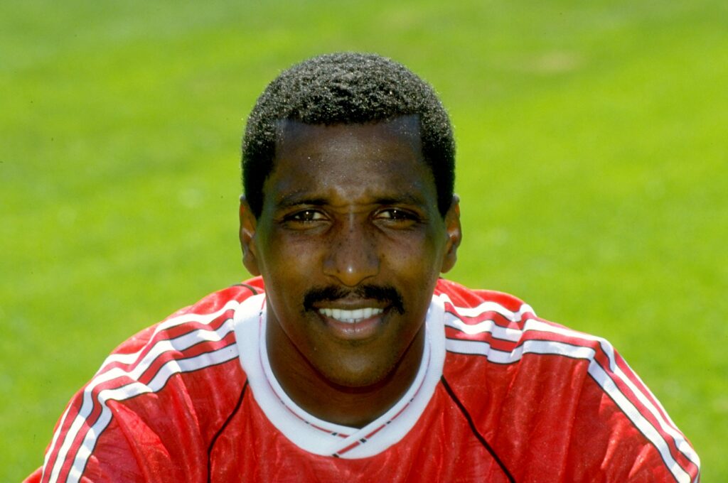 Viv Anderson in a Manchester United shirt