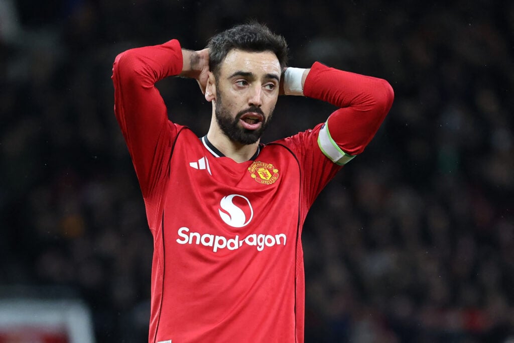 Bruno Fernandes playing against Everton