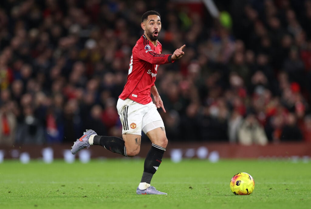 Manchester United plays and points