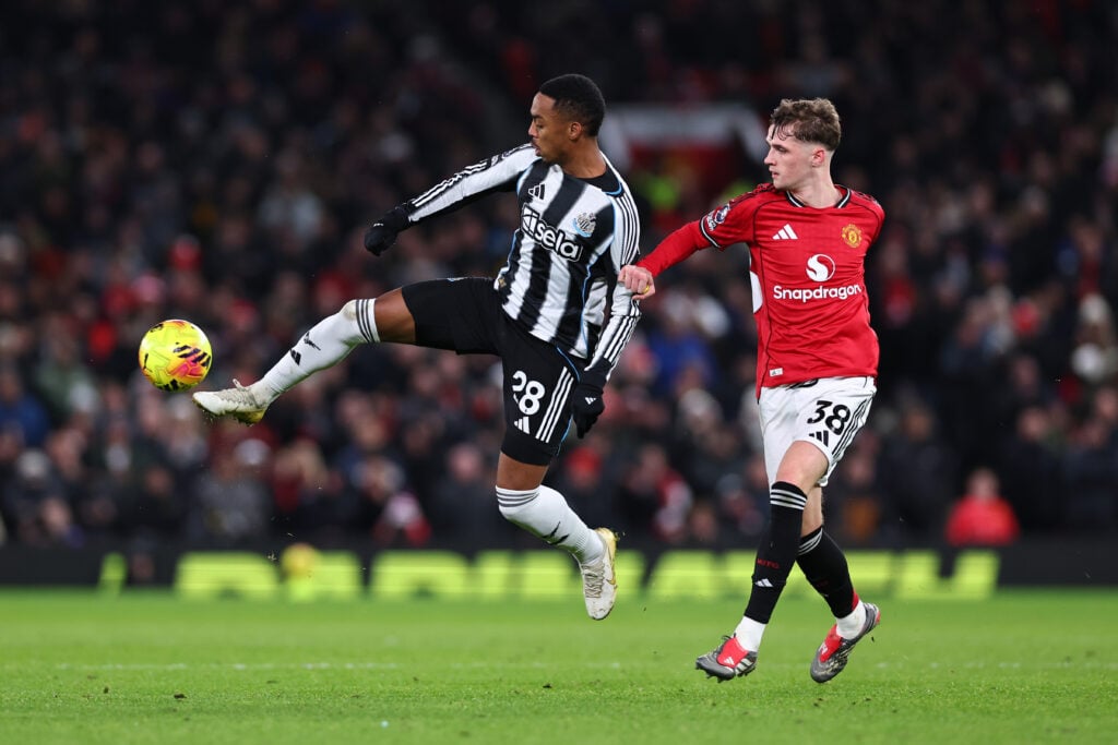 Jack Fletcher competes for ball with Joe Willock.