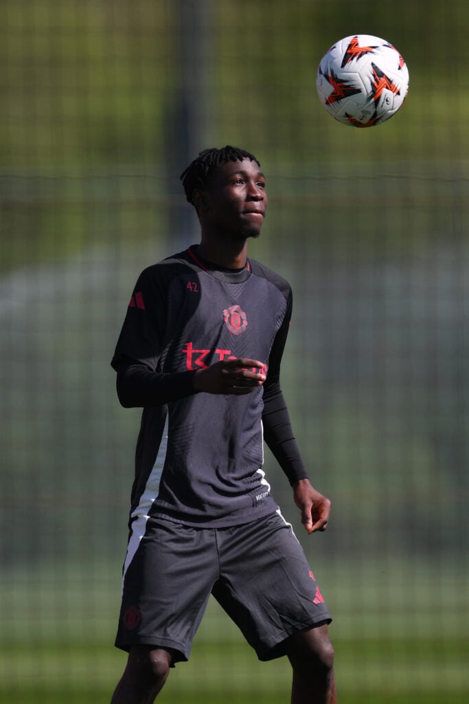 Sekou Kone do Manchester United durante um treino