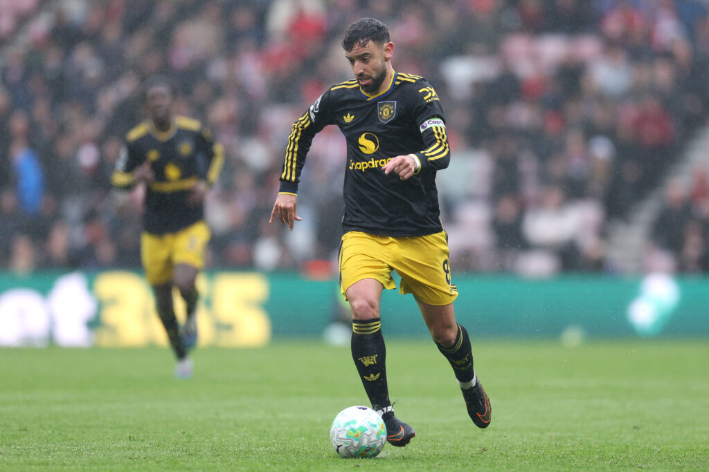 Bruno Fernandes with the ball against Sunderland