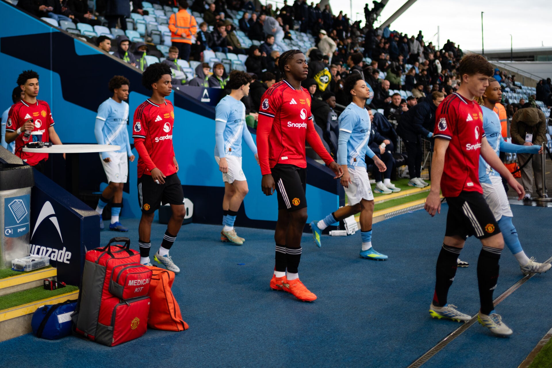 Manchester United U18s lost to Manchester City in the FA Youth Cup final on Thursday night two goals to one.