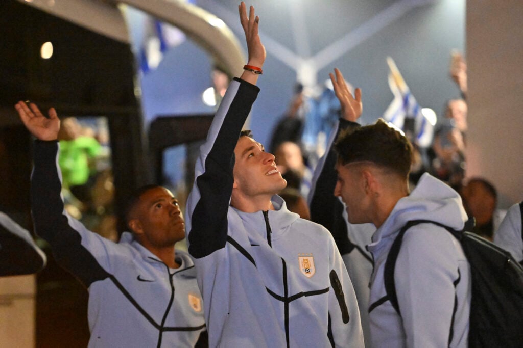 Manuel Ugarte waves at Uruguay fans ahead of 2026 World Cup