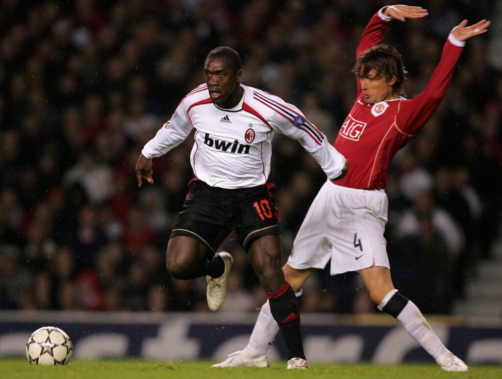 Clarence Seedorf e Gabriel Heinze jogando na Liga dos Campeões