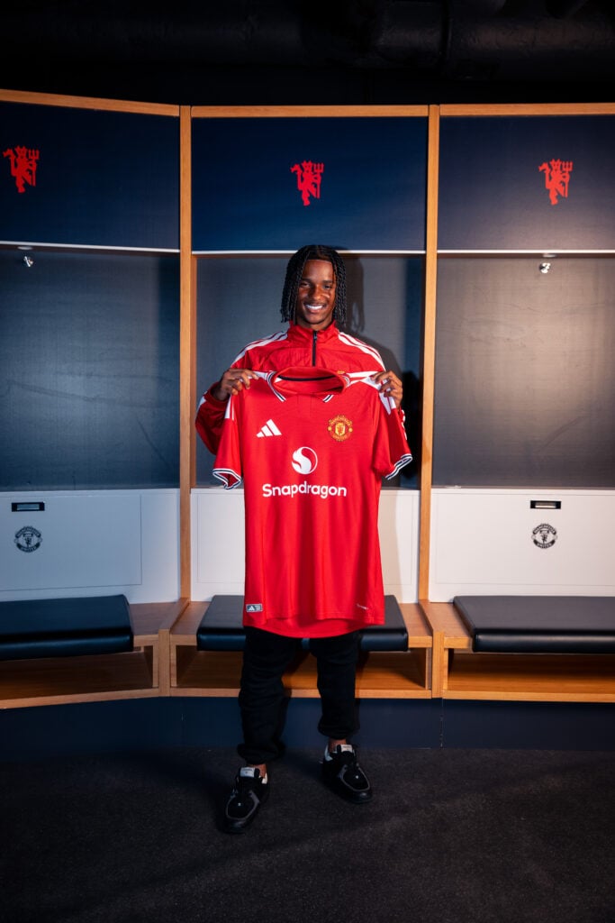 Manchester United Unveil Academy Signing Tynan Thompson